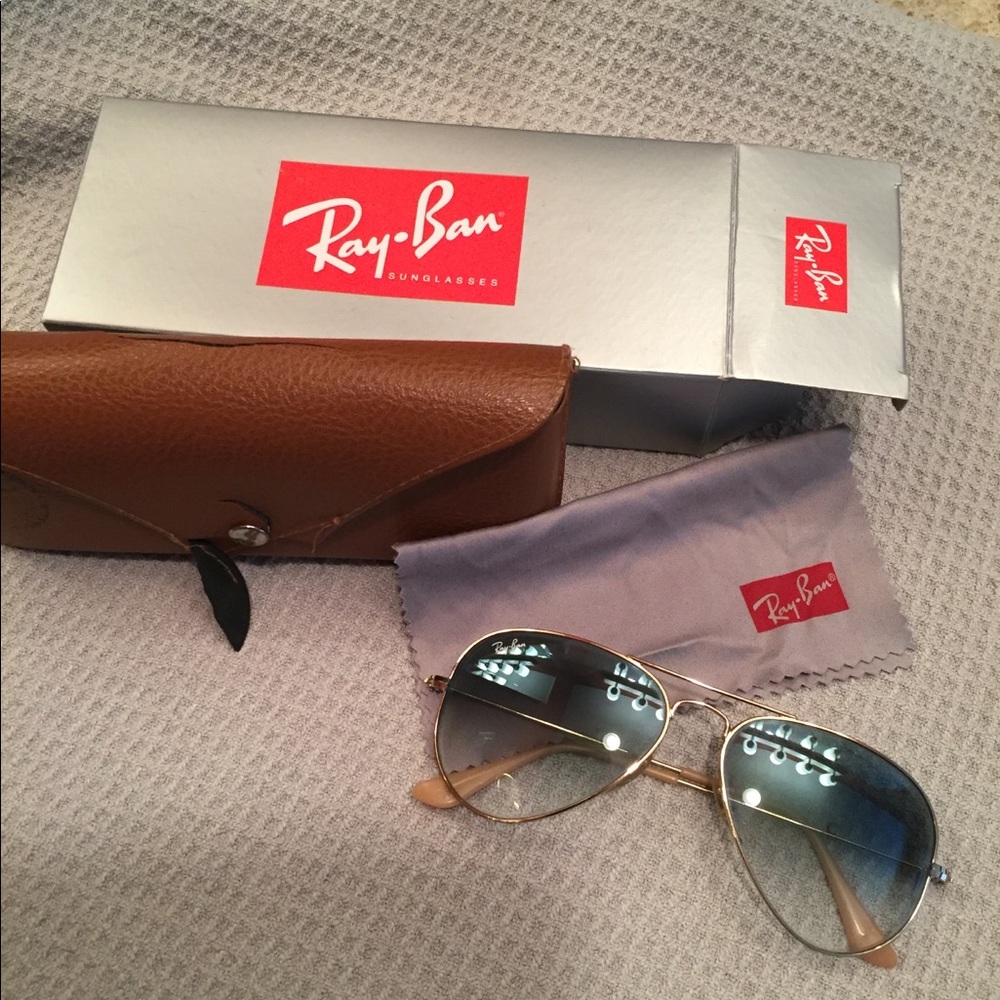 Ray-Ban Aviator Sunglasses 52mm